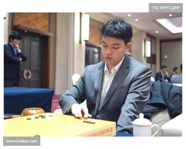 春兰杯围棋决赛开局 中韩顶尖棋手激烈对决呈现智力巅峰较量 春兰杯围棋决赛开局 中韩顶尖棋手激烈对决呈现智力巅峰较量